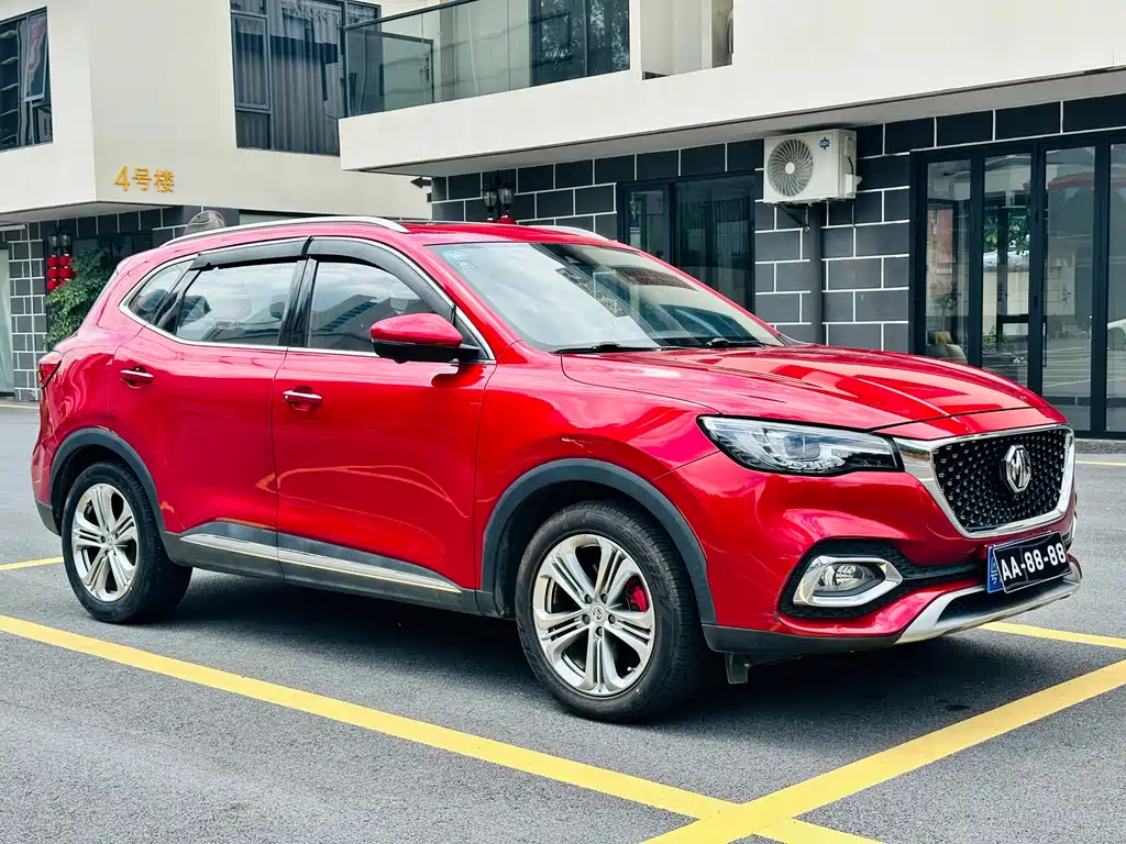 MG HS 2018 30T AT Trophy V