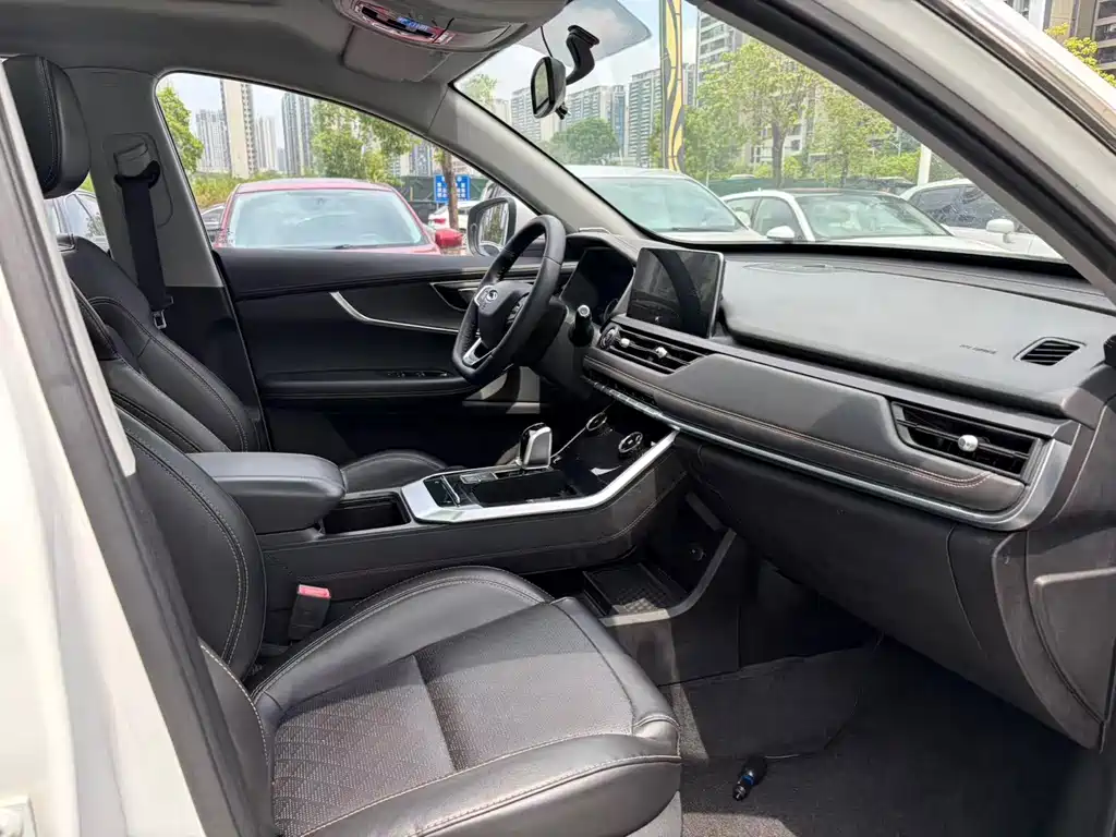 Chery Tiggo 8 — миниатюра 8