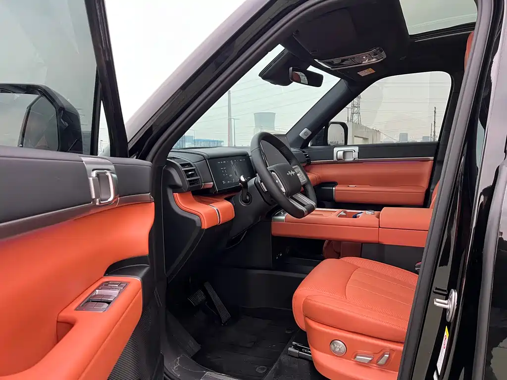 Fangchengbao Leopard 7 7 2025 200KM Max
