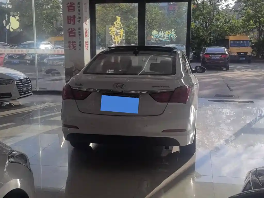Hyundai Mistra — миниатюра 4