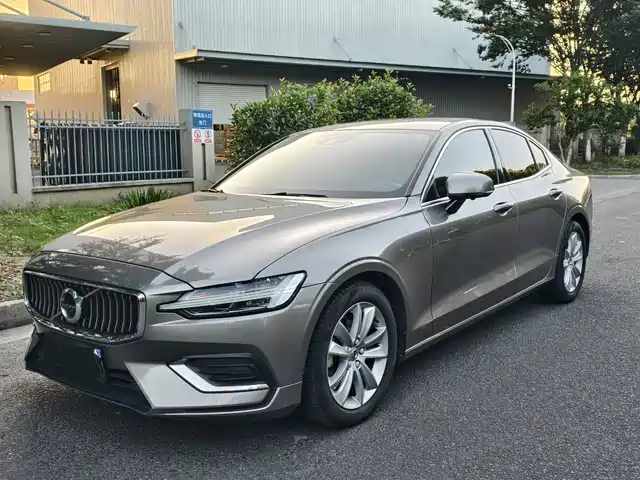 Volvo S60