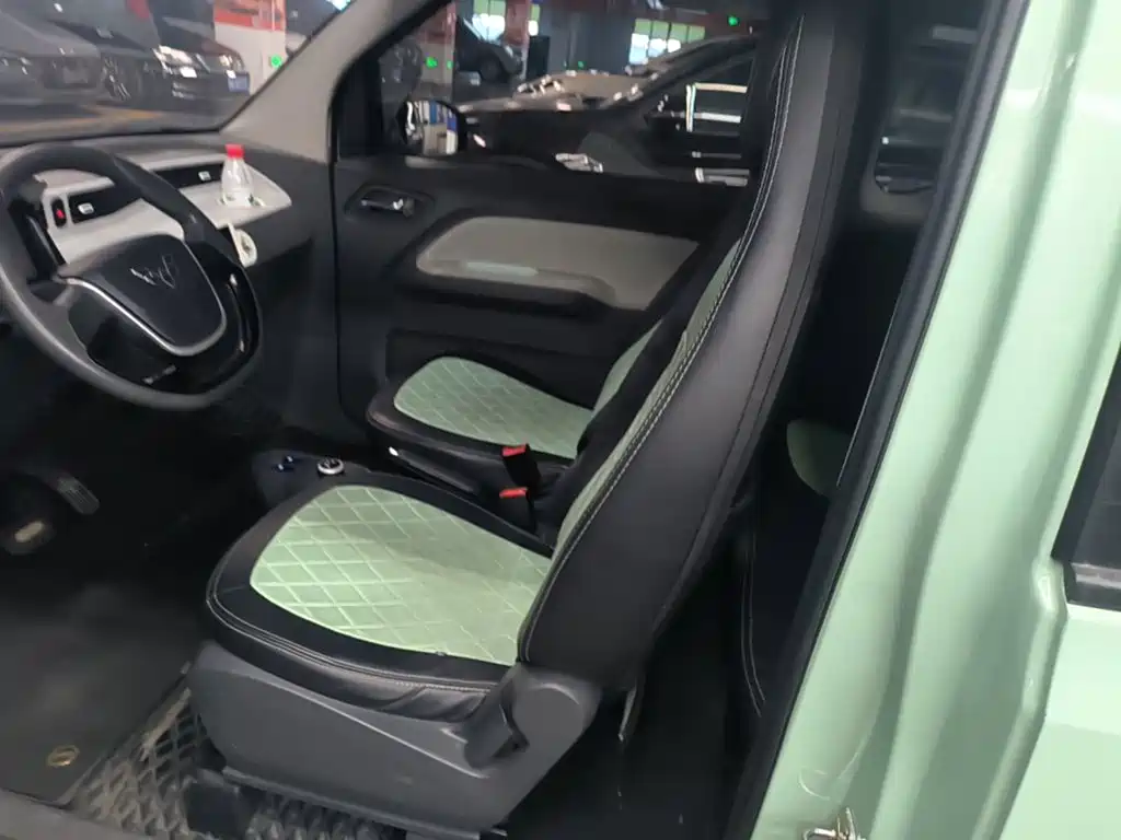 Wuling MINIEV — миниатюра 15
