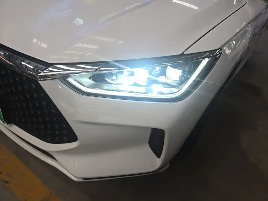 BYD e2 — миниатюра 24