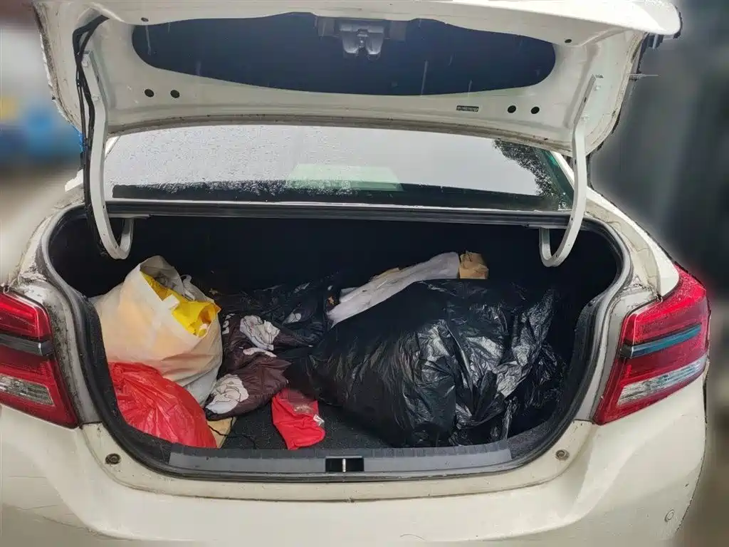 Toyota Yaris L Zhixiang YARiS L 2017 1.5E CVT