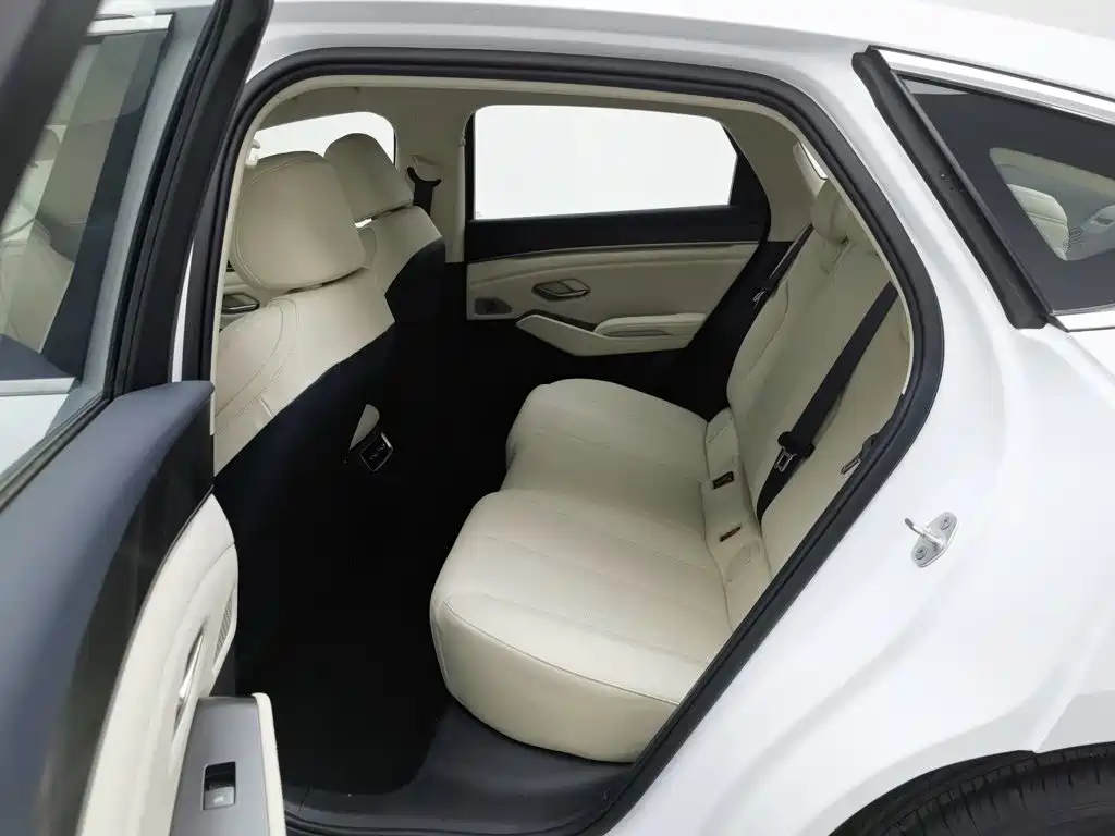 BYD Qin L — миниатюра 15