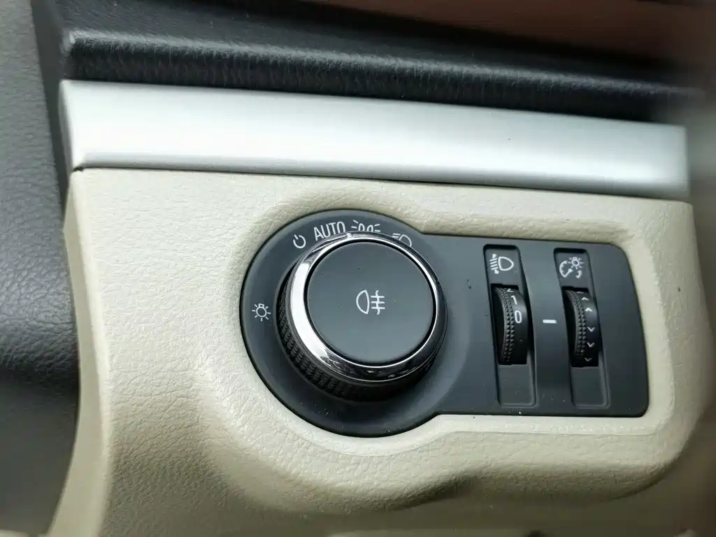 Buick GL8 — миниатюра 21