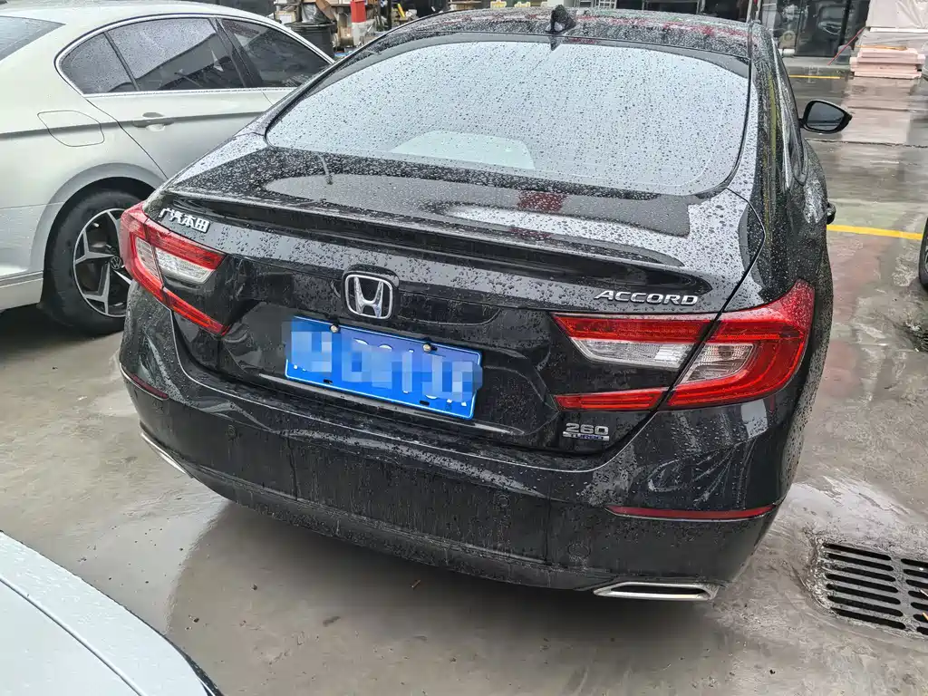 Honda Accord — миниатюра 5