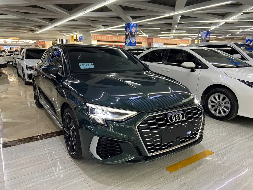 Audi A3 2023 Sportback 35 TFSI Fashion Sport