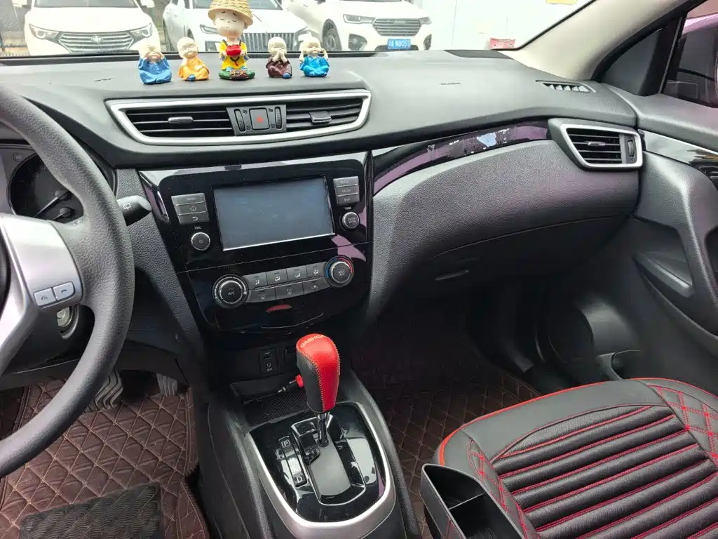 Nissan Qashqai — миниатюра 12