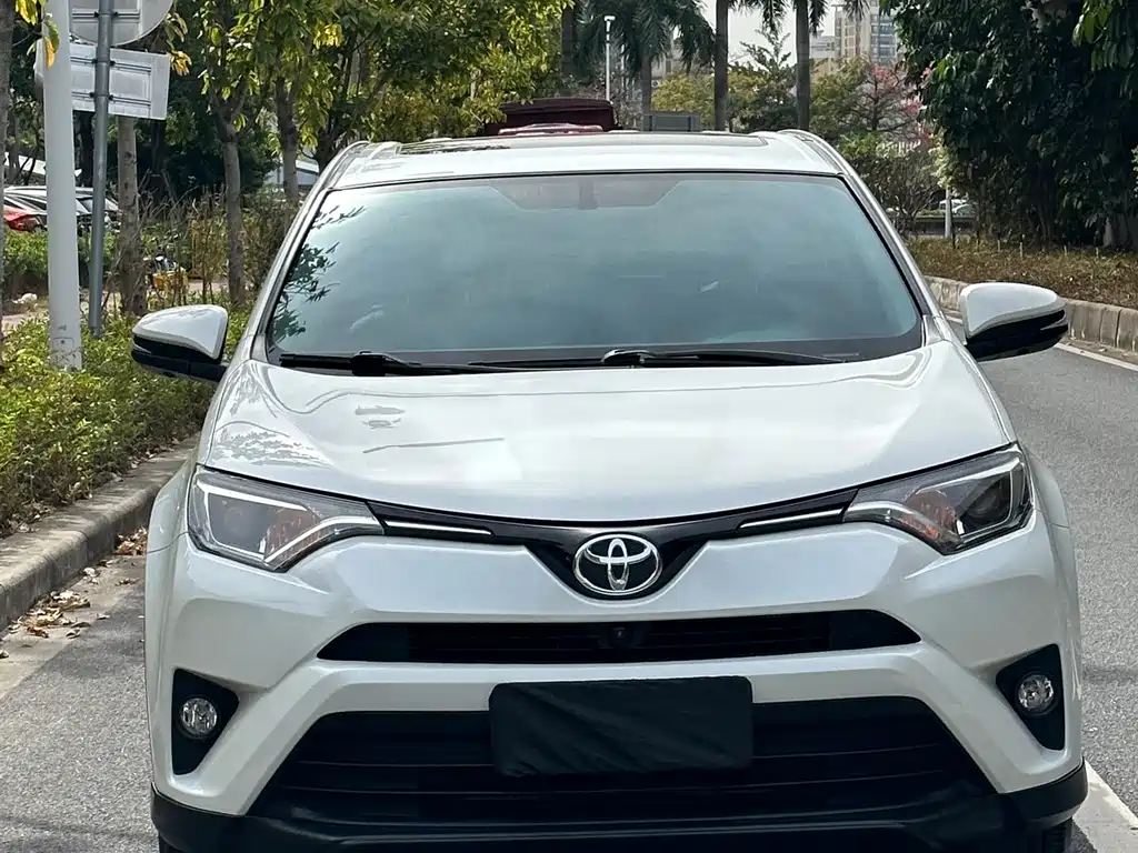 TOYOTA RAV4 RONGFANG
