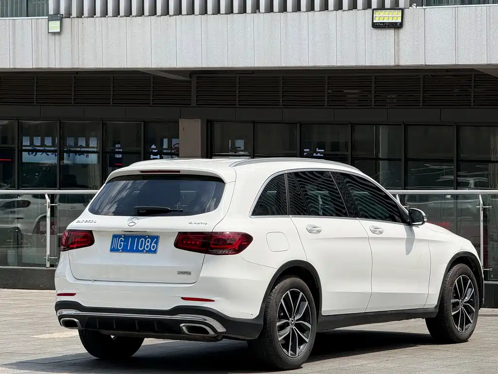 Mercedes-Benz GLC — миниатюра 10