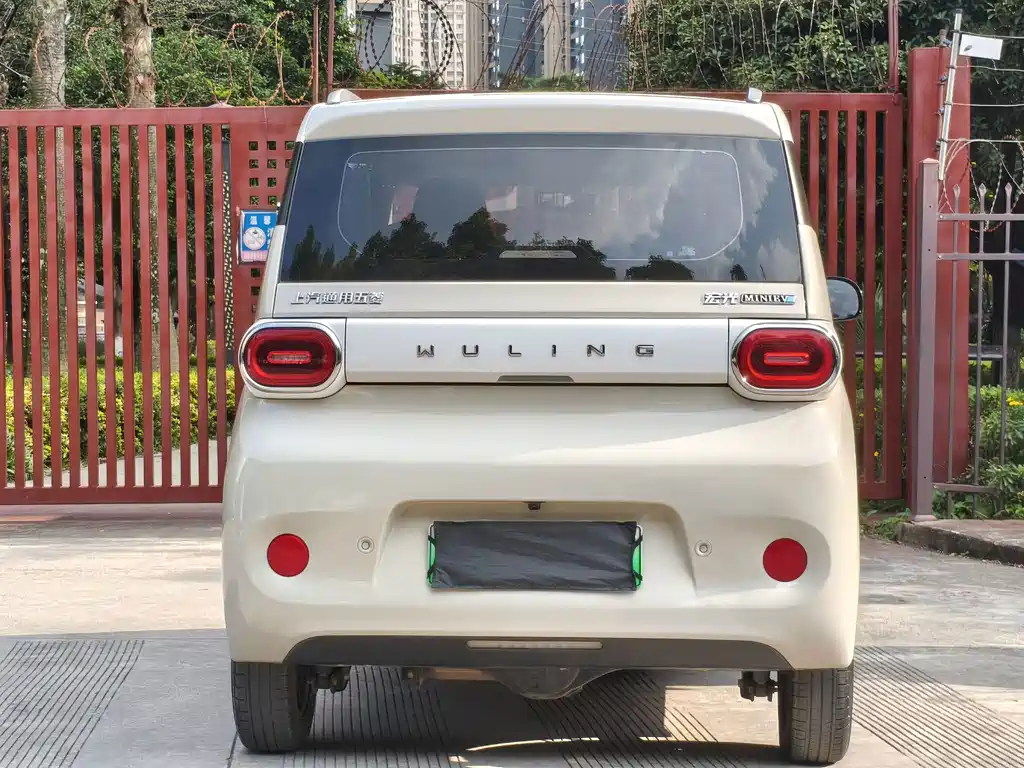 Wuling MINIEV — миниатюра 15
