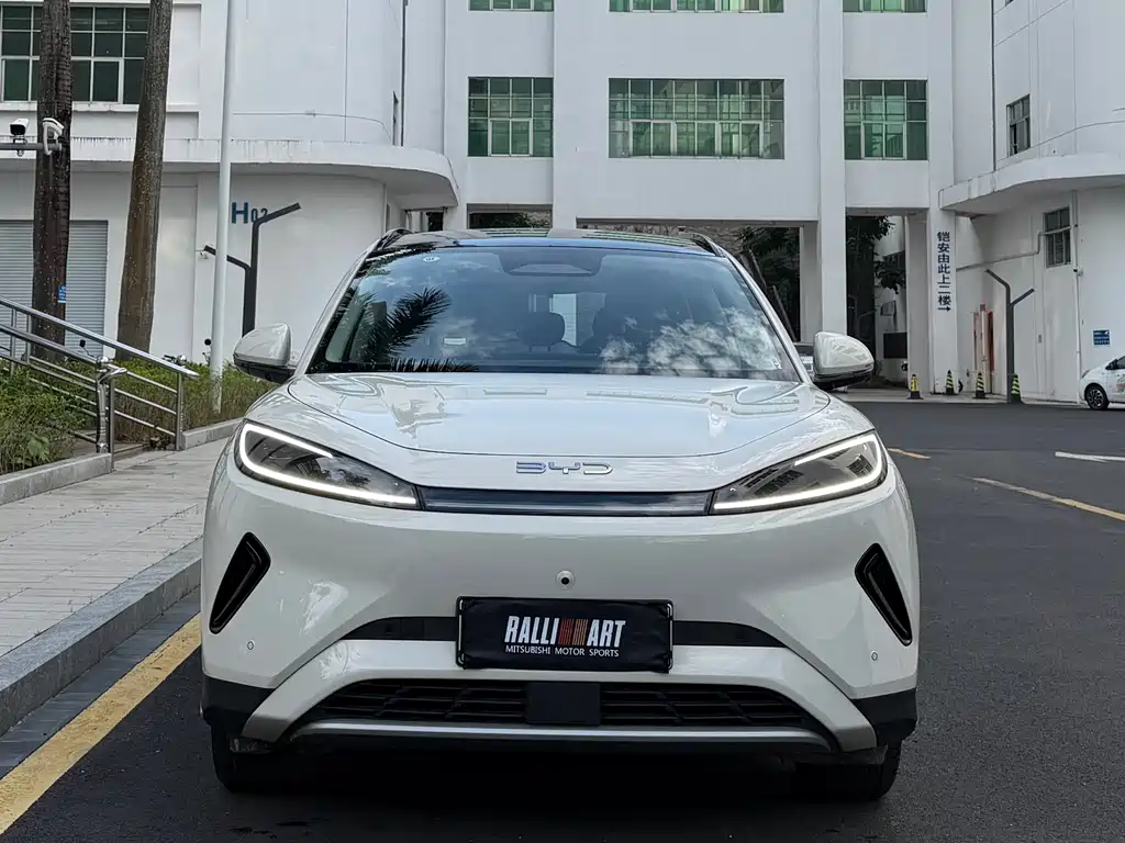 BYD Морской лев 05 EV — миниатюра 2