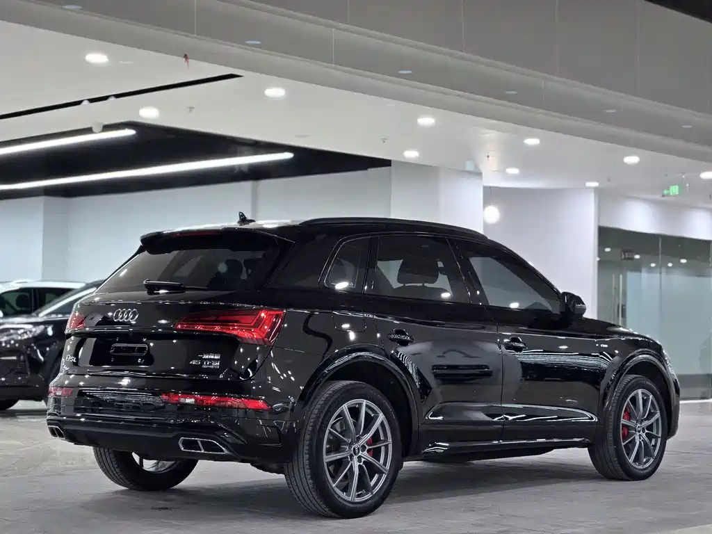 Audi Q5L 2022 40T Luxury