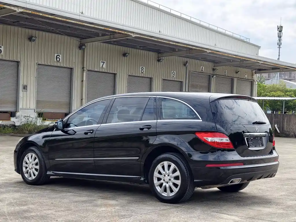 Mercedes-Benz R-Class — миниатюра 6