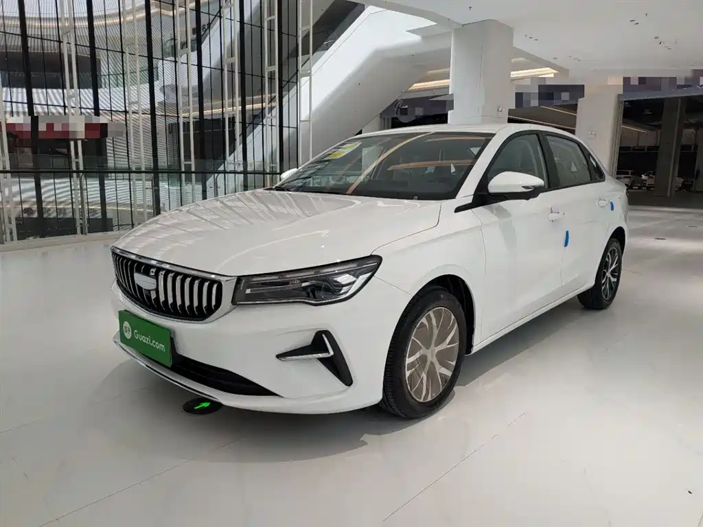 Geely Emgrand 2026