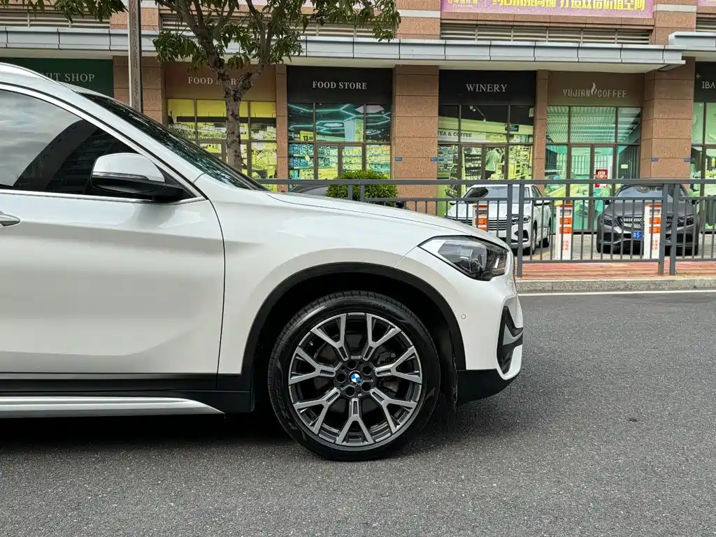 BMW X1 — миниатюра 7