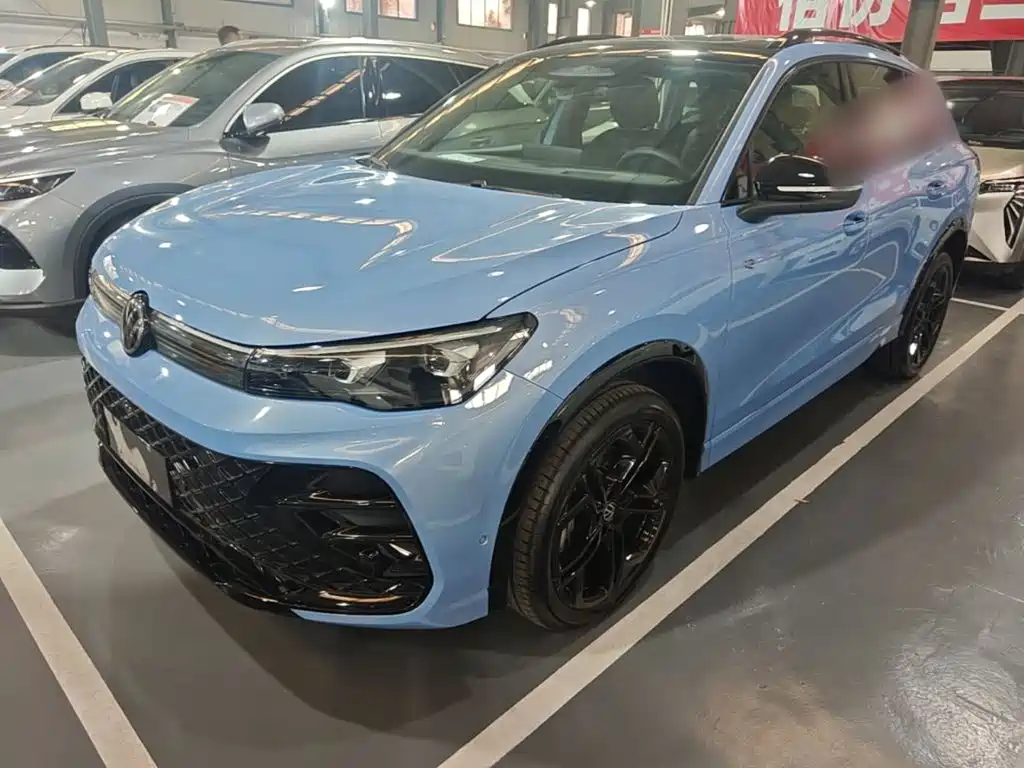 Volkswagen Tiguan L — миниатюра 2