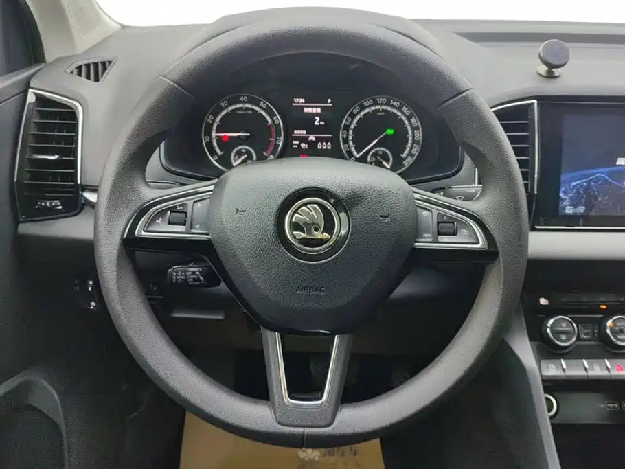 Skoda Karoq — миниатюра 15