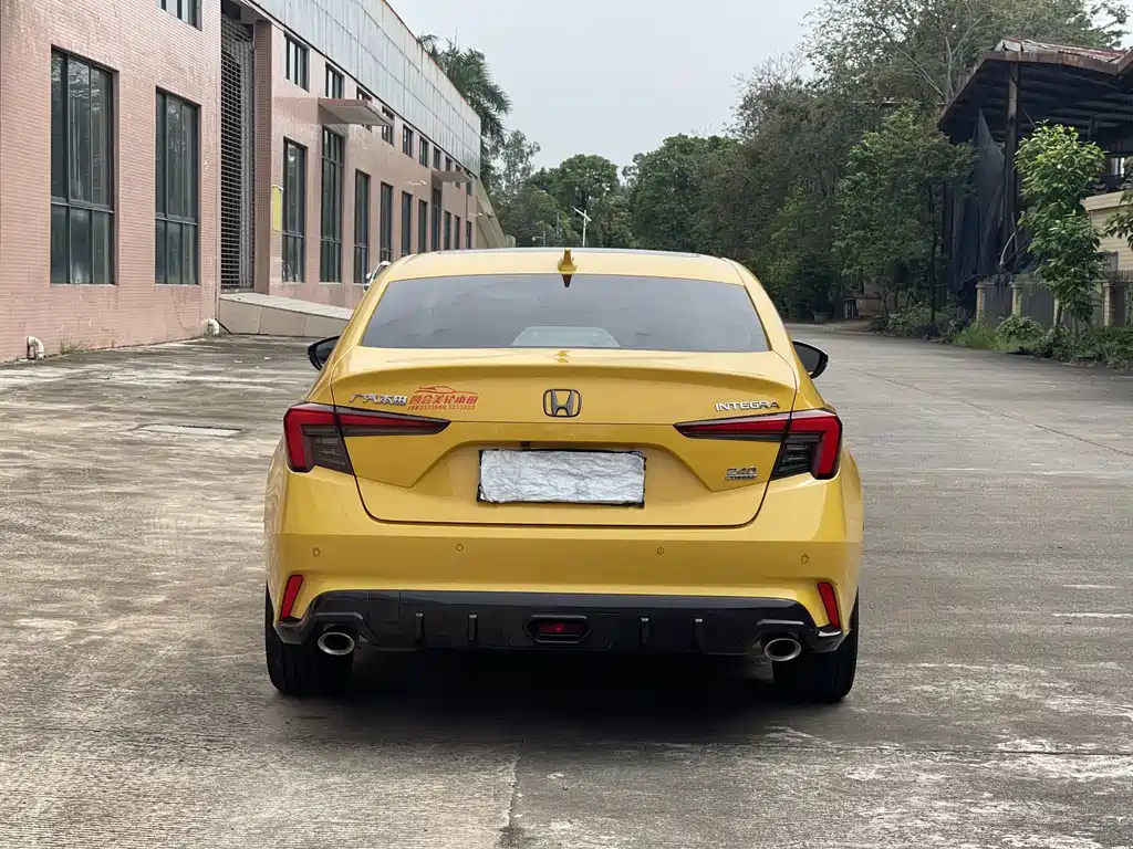 Honda Integra — миниатюра 7