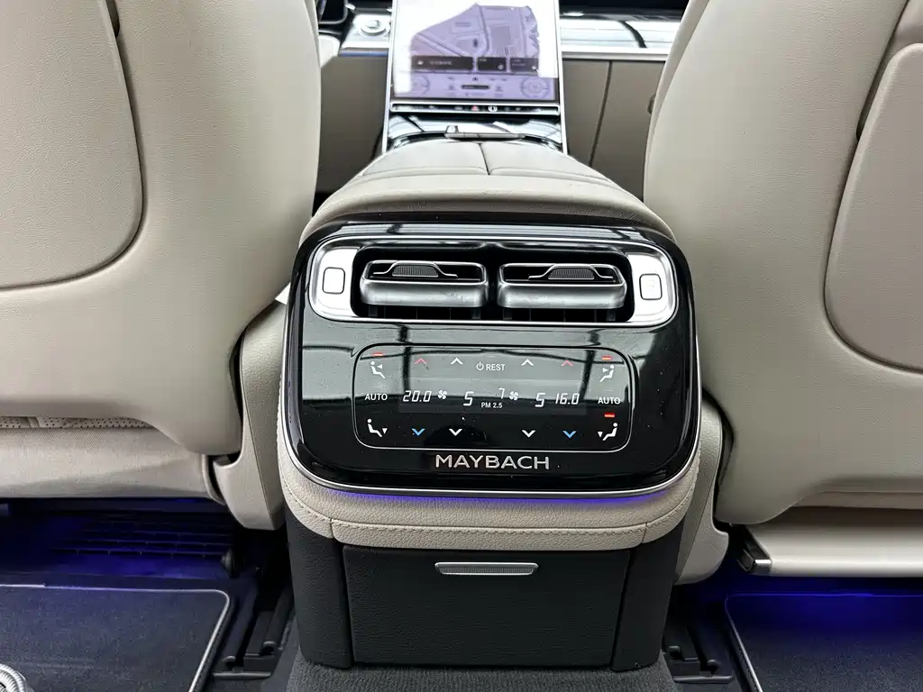 Mercedes-Benz S-Class — миниатюра 15