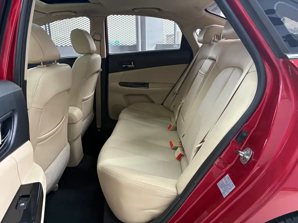 Changan Eado 2016 1.6L AT