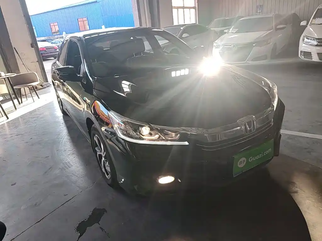 Honda Accord — миниатюра 4