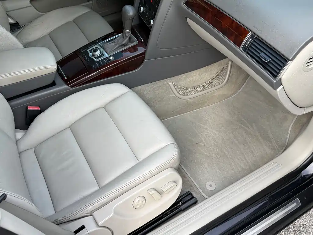 Audi A6L — миниатюра 9