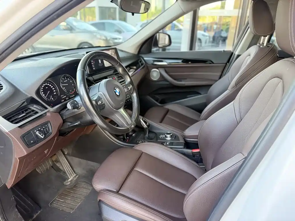 BMW X1 — миниатюра 8