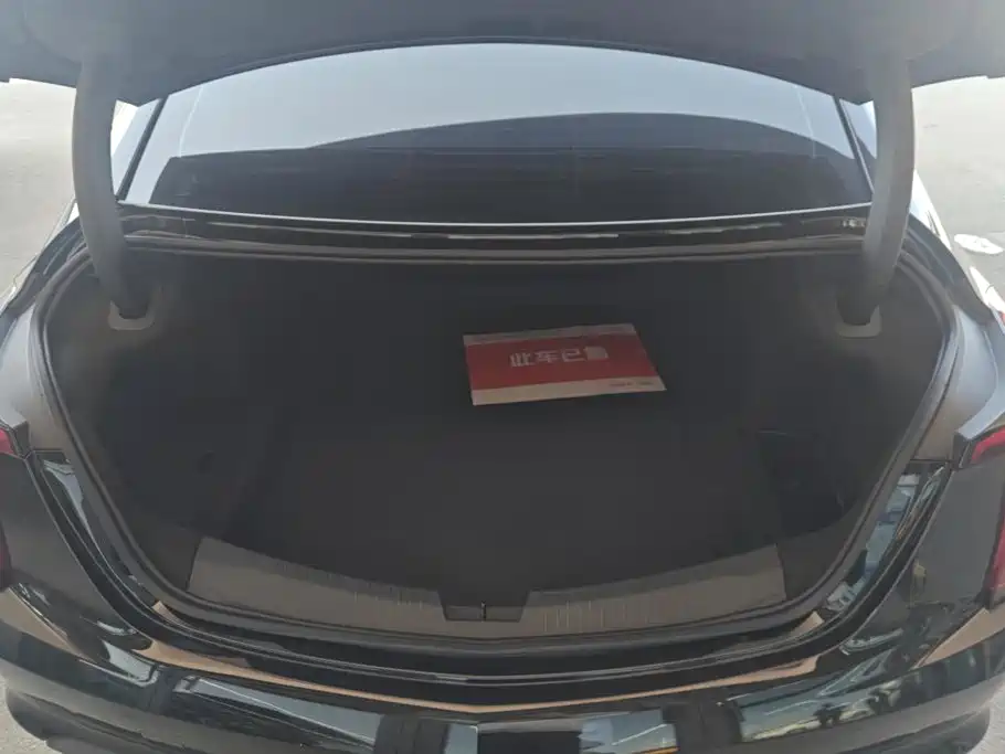 Cadillac CT5 — миниатюра 4