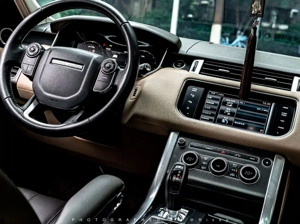 Land Rover Sport — миниатюра 6
