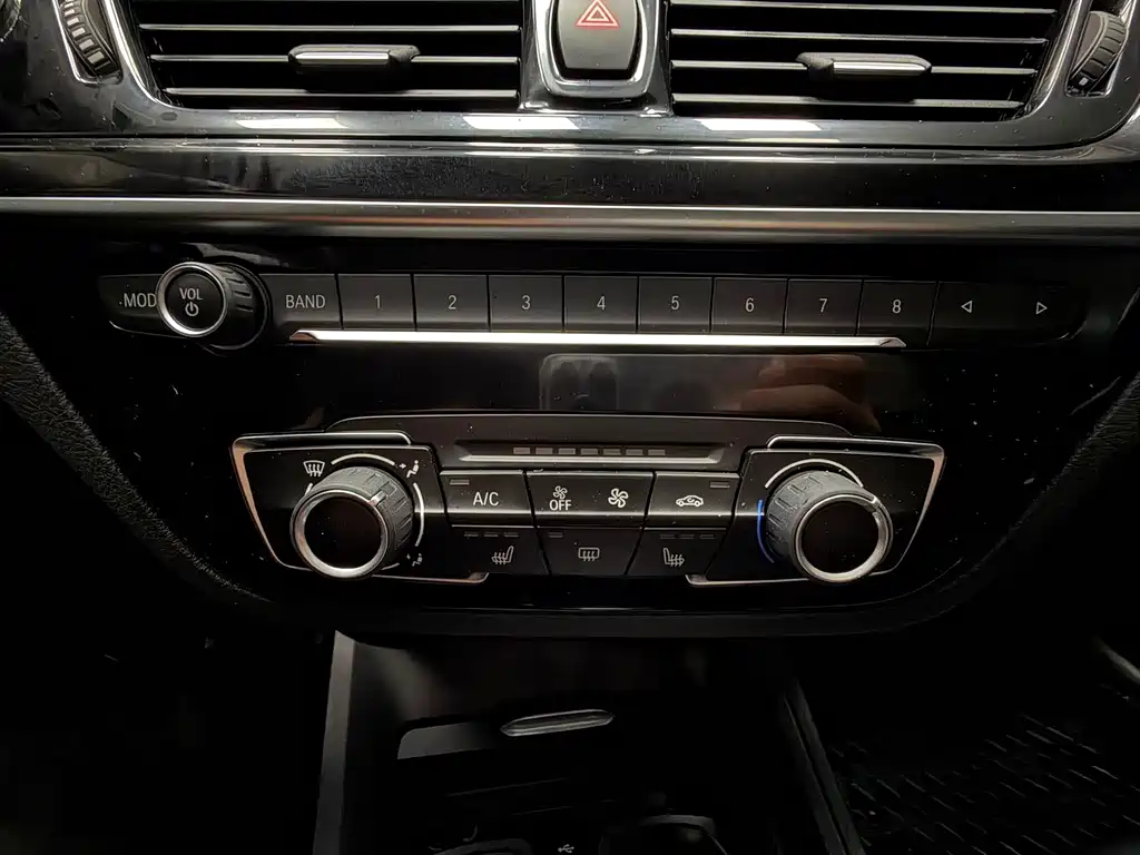 BMW 1 Series — миниатюра 10