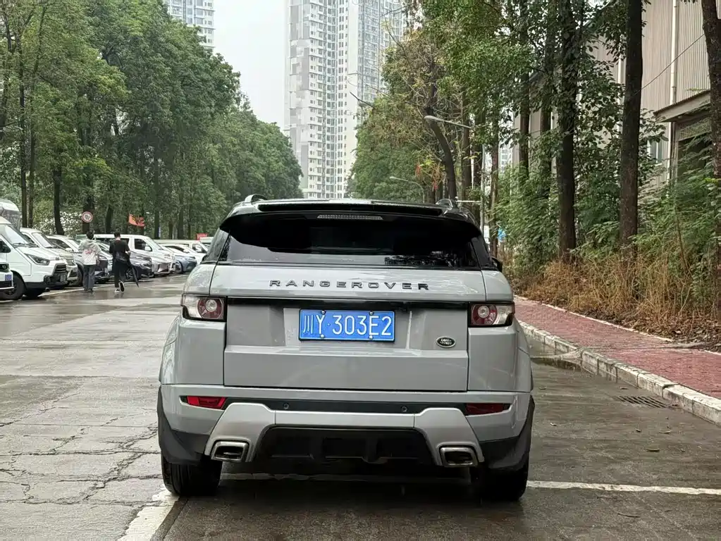 Land Rover Evoque (Import) — миниатюра 9