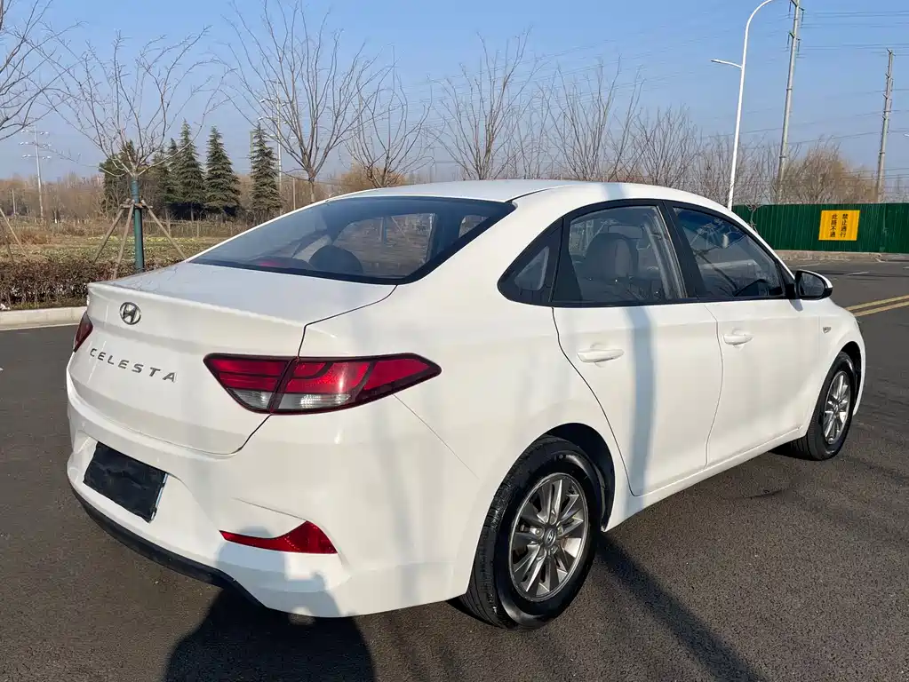 HYUNDAI YUEDONG