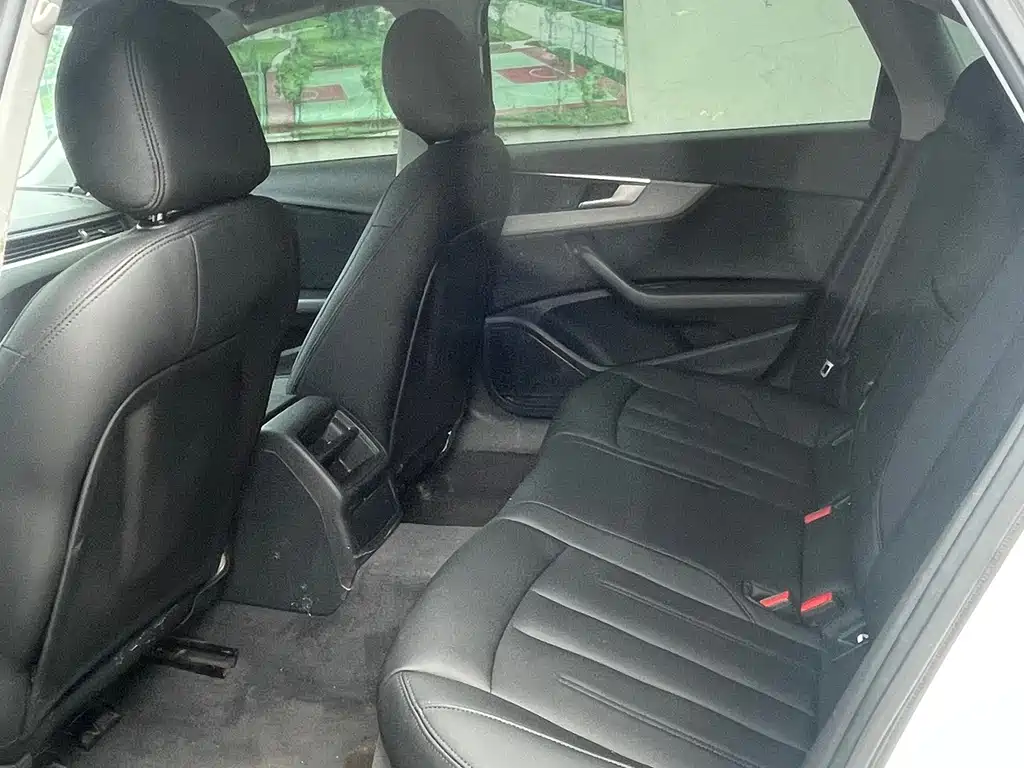 Audi A4L — миниатюра 5