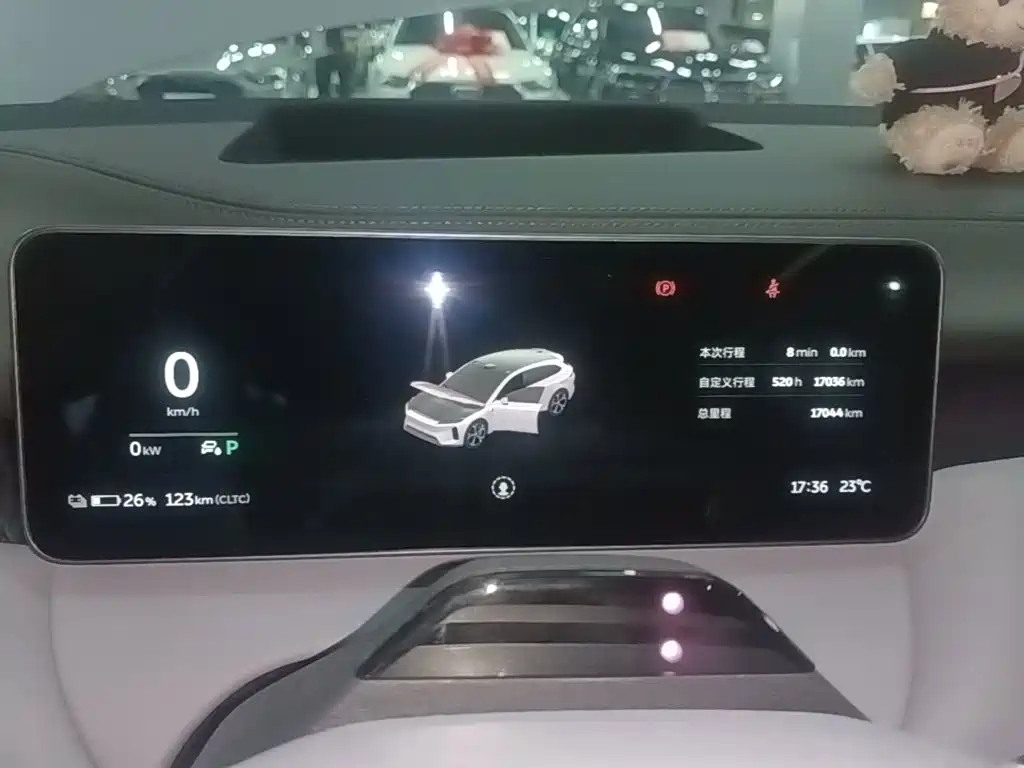 NIO ET5T — миниатюра 12