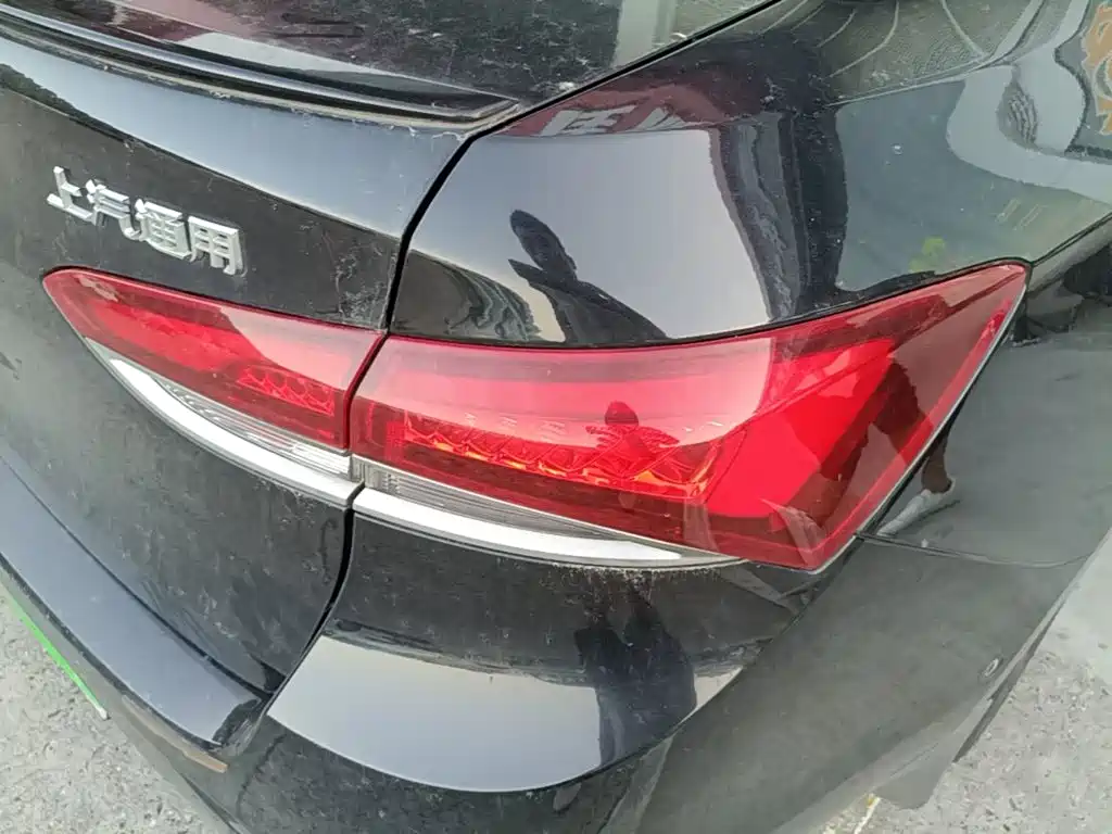 Buick Excelle — миниатюра 8