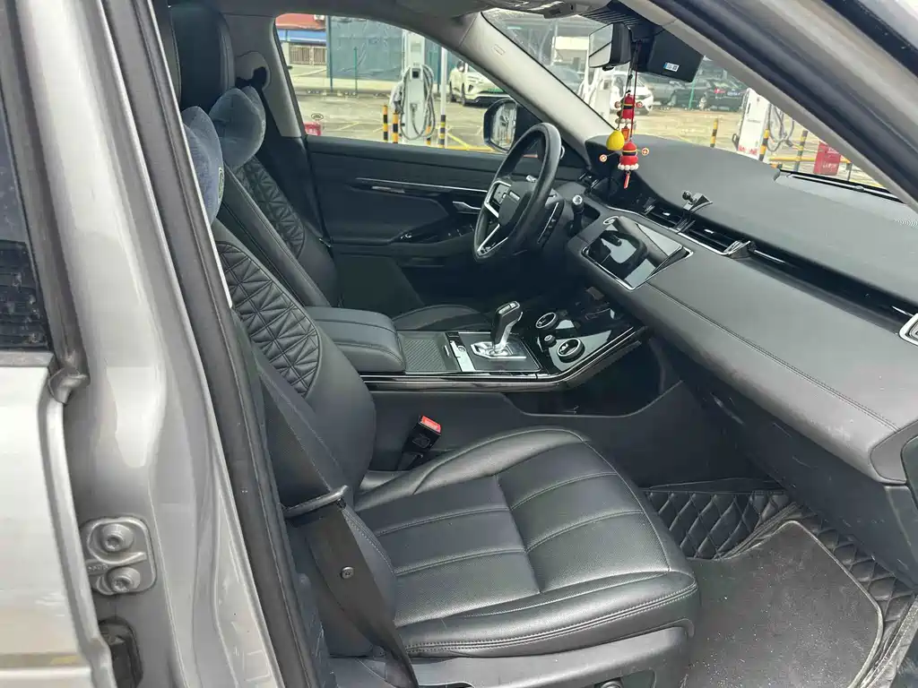 Land Rover Evoque — миниатюра 16