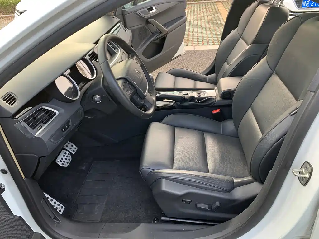 Peugeot 508 2011 2.3L AT Luxury