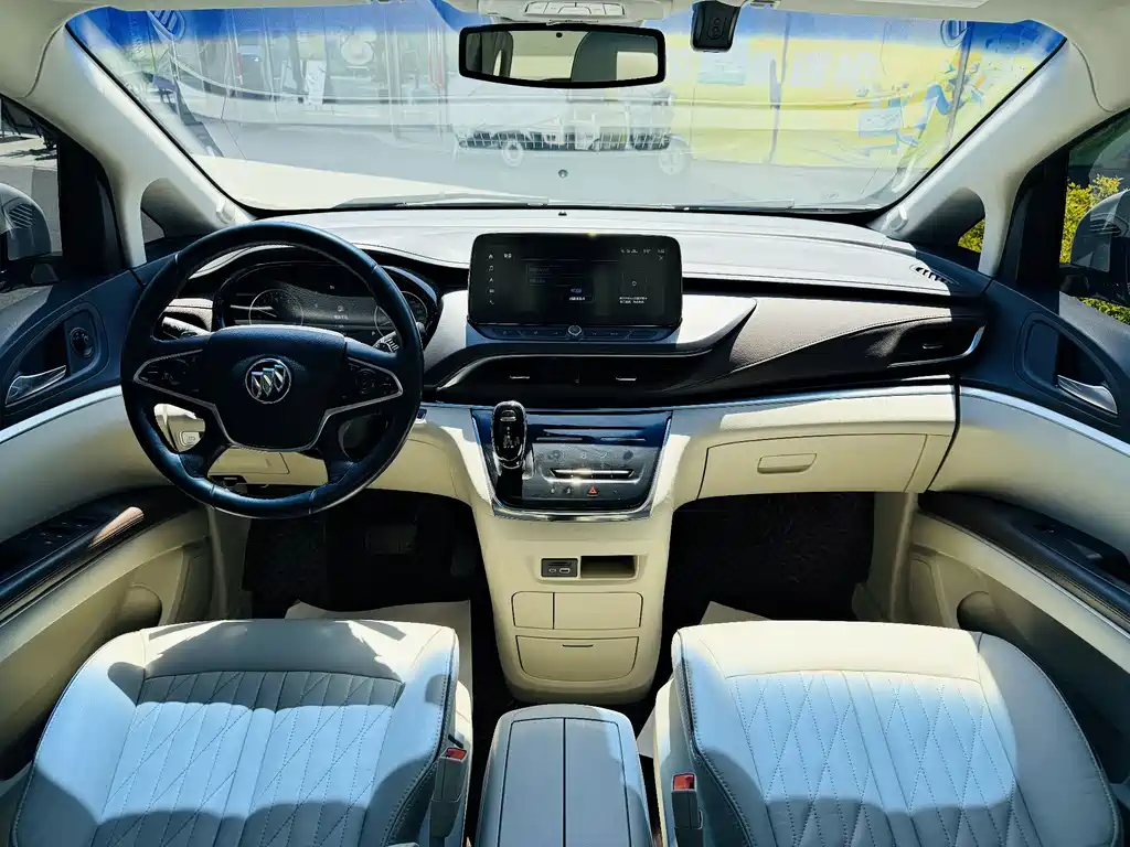 Buick GL8 2023 Luxury