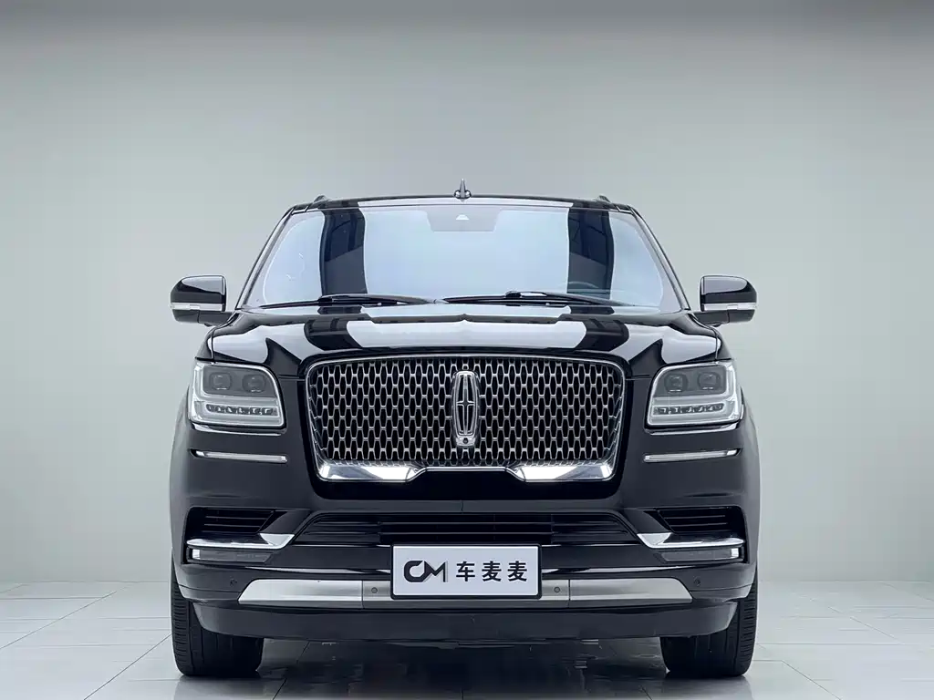 Lincoln Navigator — миниатюра 2