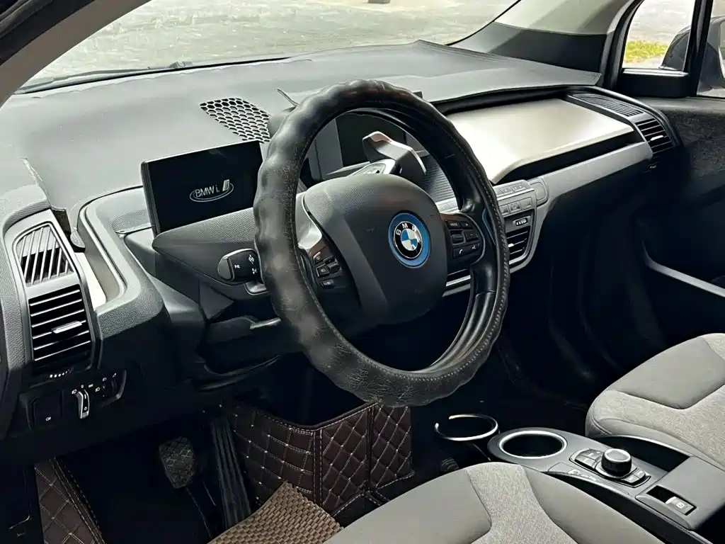 BMW i3 (Import) — миниатюра 9