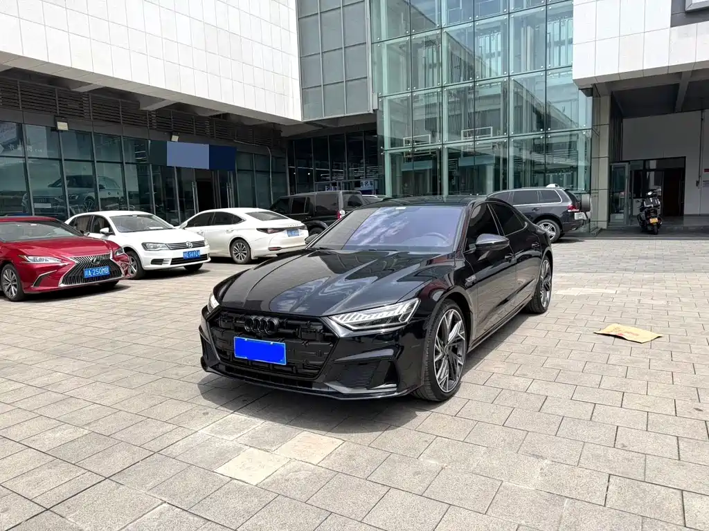 Audi A7L