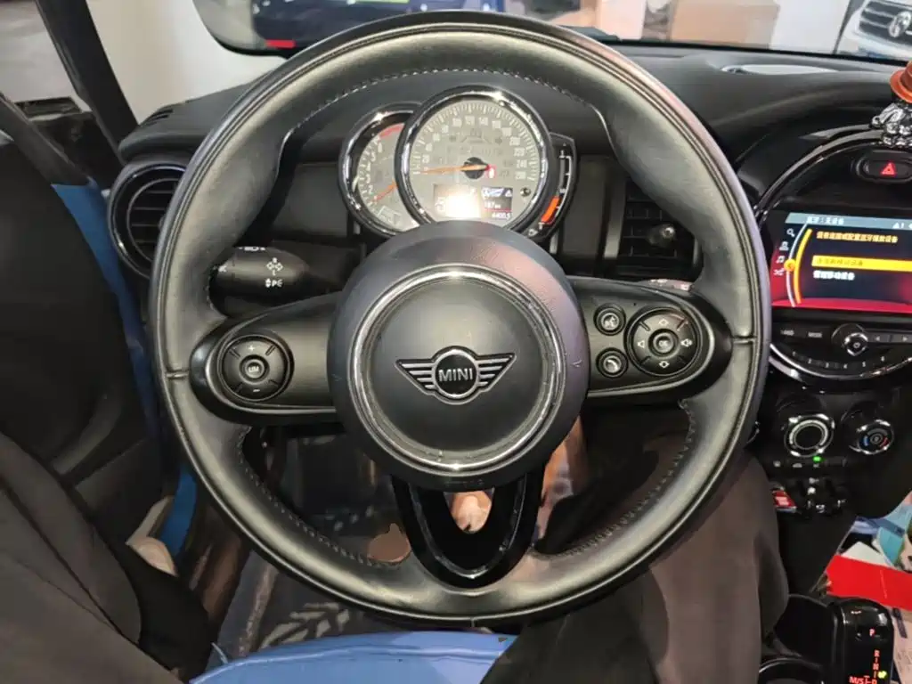 MINI Mini — миниатюра 11