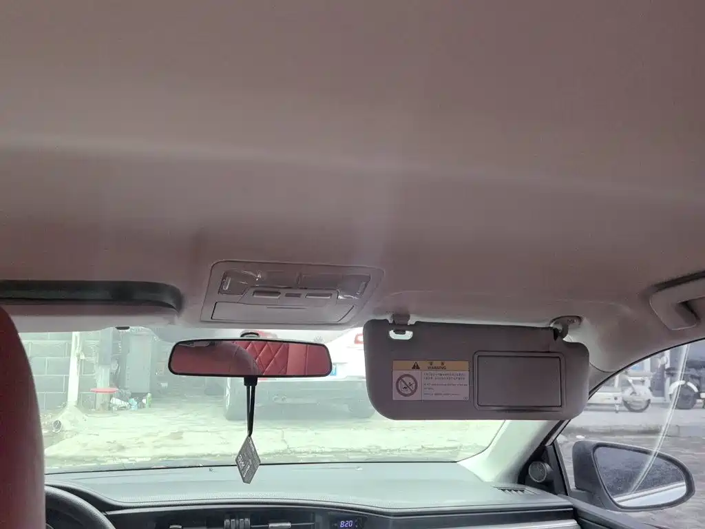 Toyota Corolla — миниатюра 19
