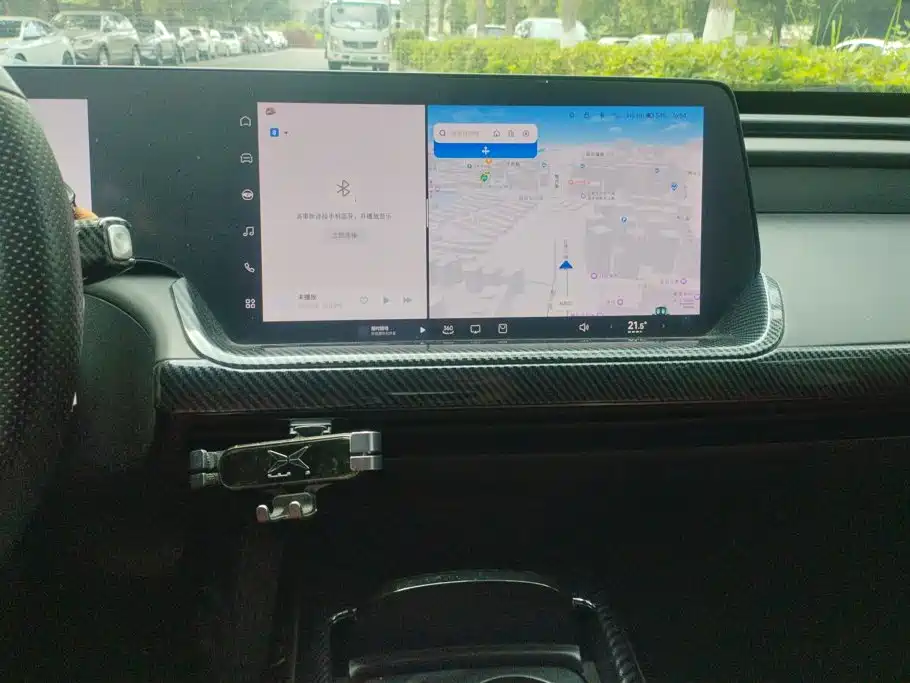 XPeng P7 — миниатюра 13