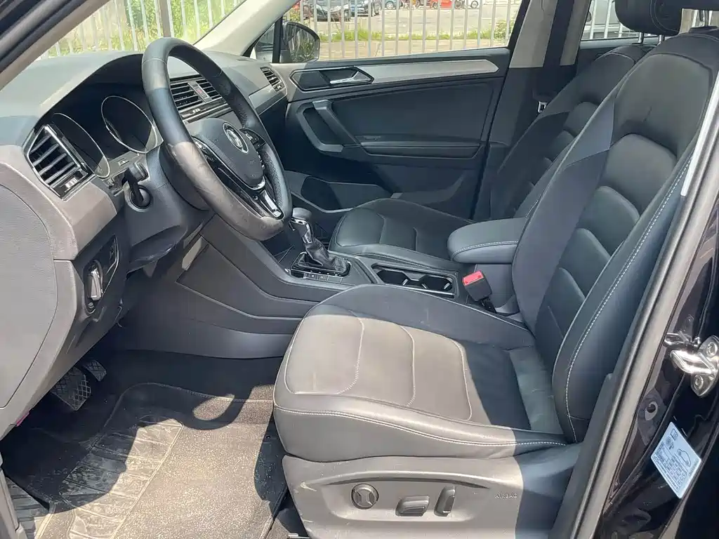 Volkswagen Tiguan L — миниатюра 4
