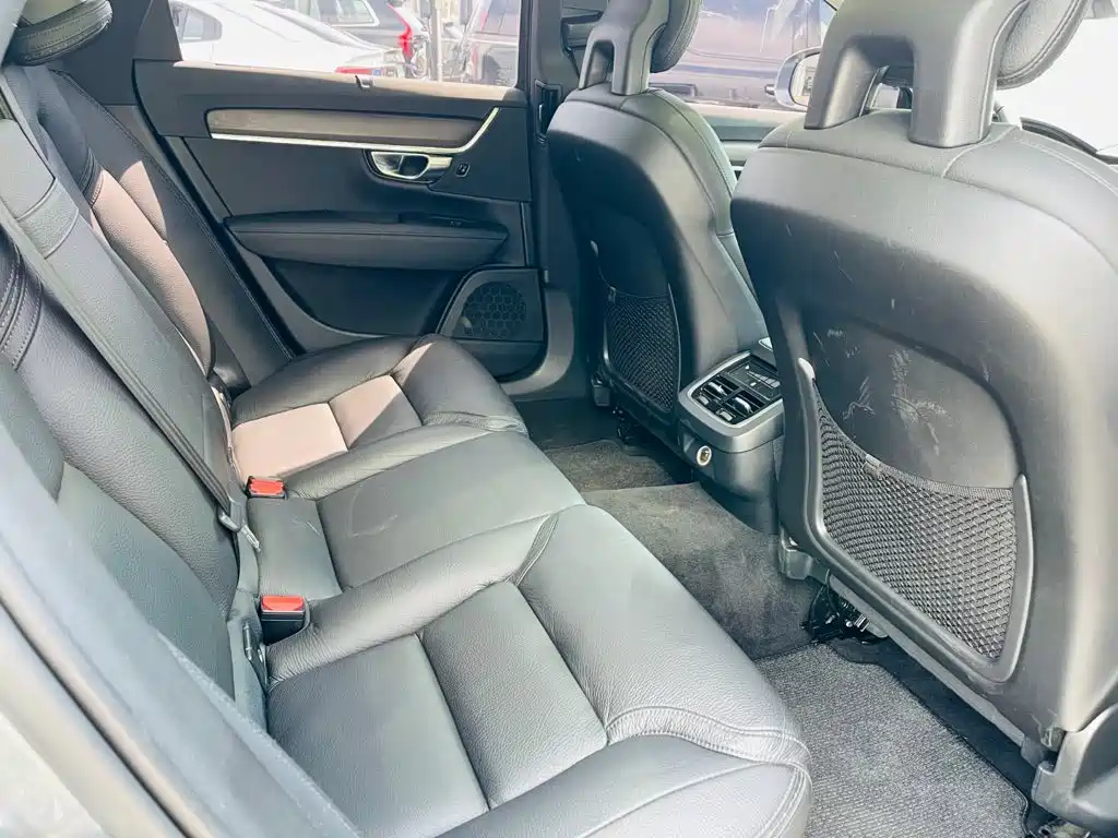 Volvo V90 — миниатюра 12