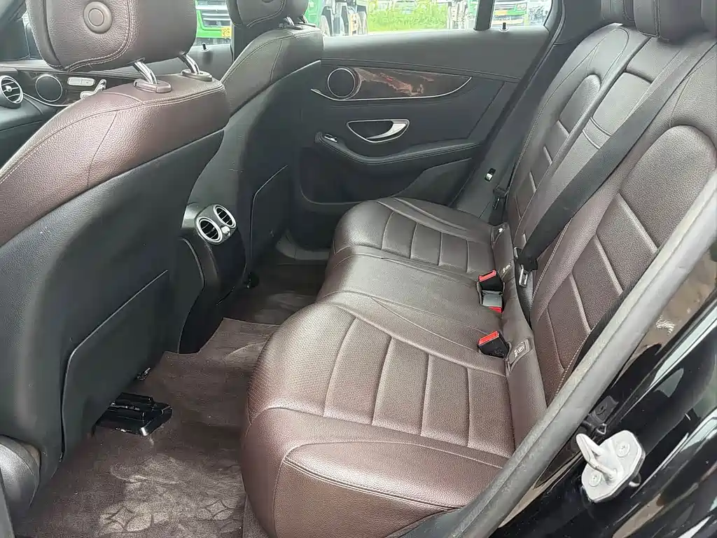 Mercedes-Benz GLC — миниатюра 6