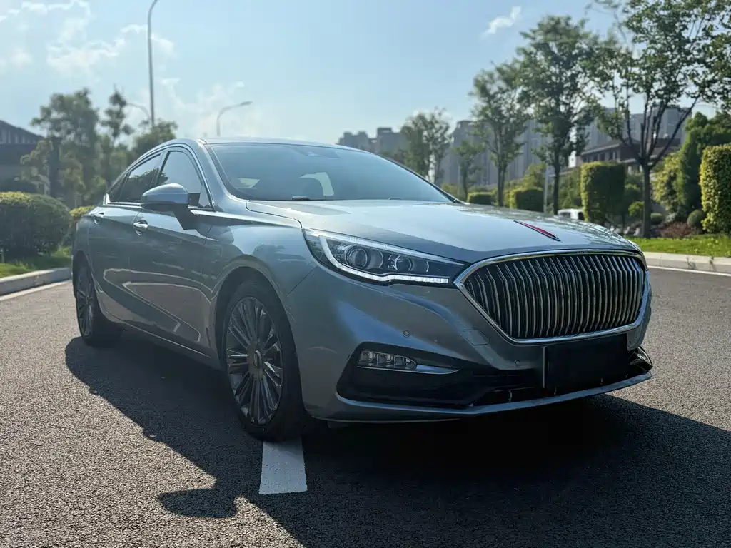 RED FLAG HONGQI H5